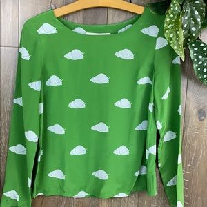 Anthropologie Charlotte Taylor Green Long-Sleeve Blouse with White Shell Print